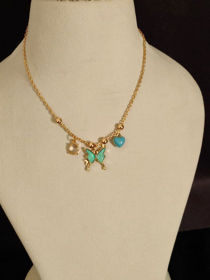 Gold-Plated Stainless Steel Tarnish-Free Waterproof Floral Charm Chain Necklace