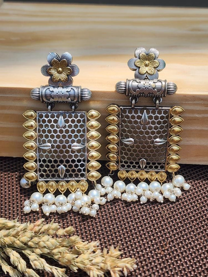 GOLD AND SILVER OXIDISED EARRING