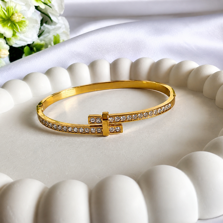 Antitarnish unique bracelets