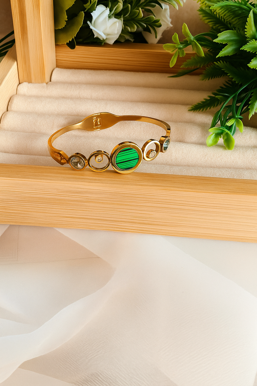 Women's Anti Tarnish Stylish Bracelets