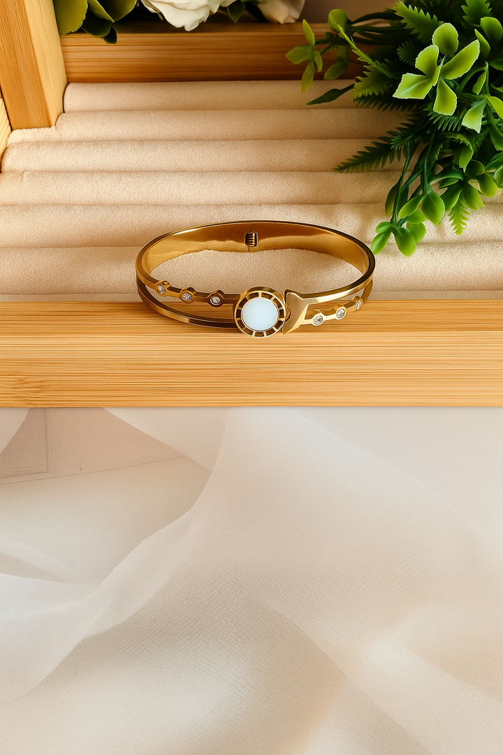 Women's Anti Tarnish Stylish Bracelets