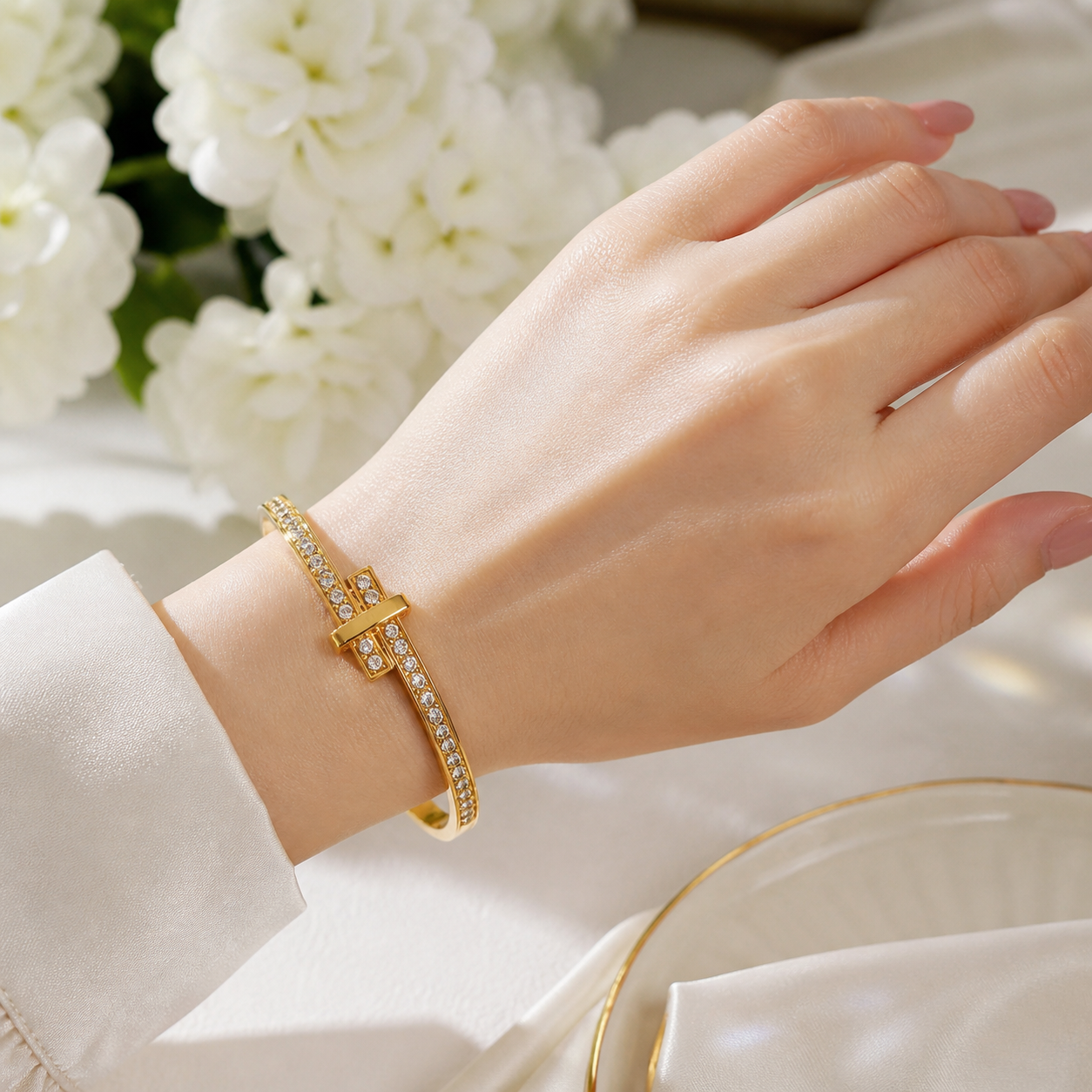 Antitarnish unique bracelets