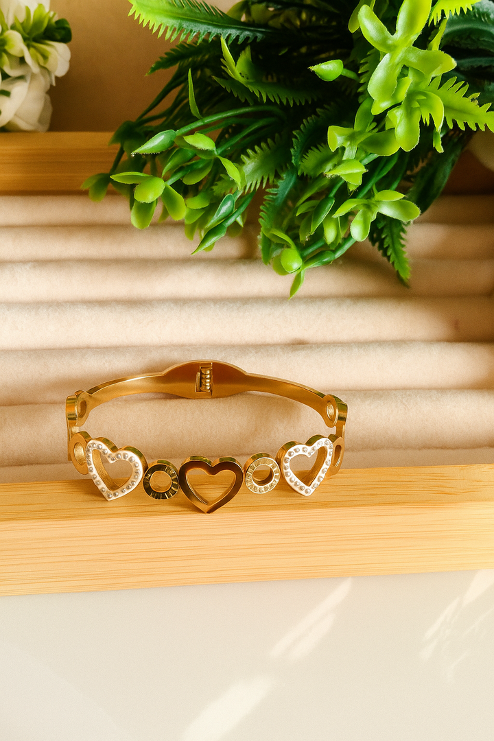 Women's Anti Tarnish Stylish Bracelets