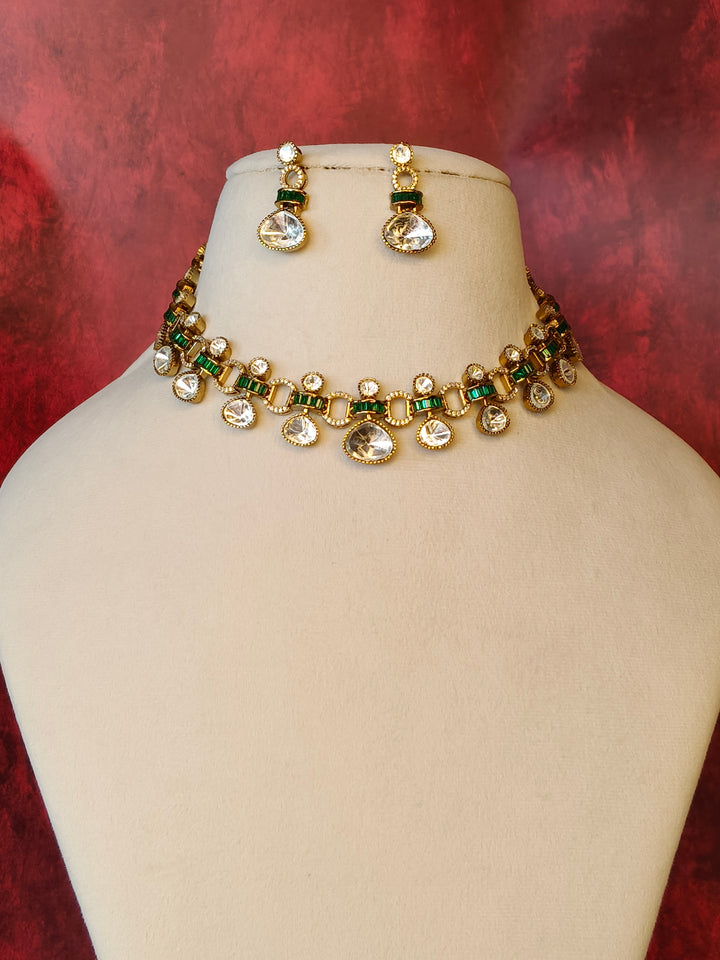 Mozoniate Brass Necklace