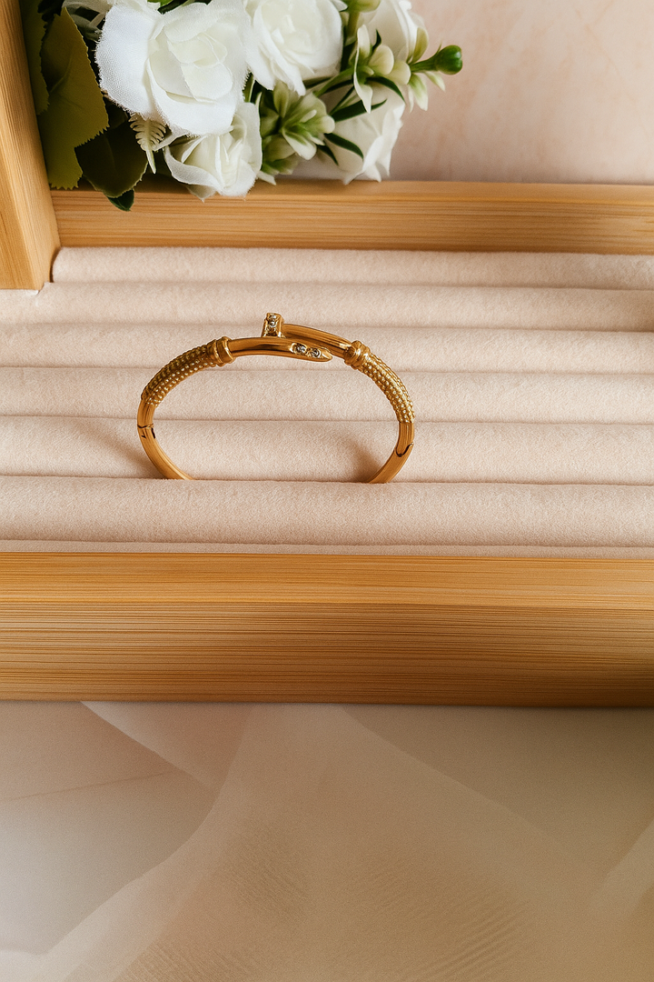 Women's Anti Tarnish Stylish Bracelets