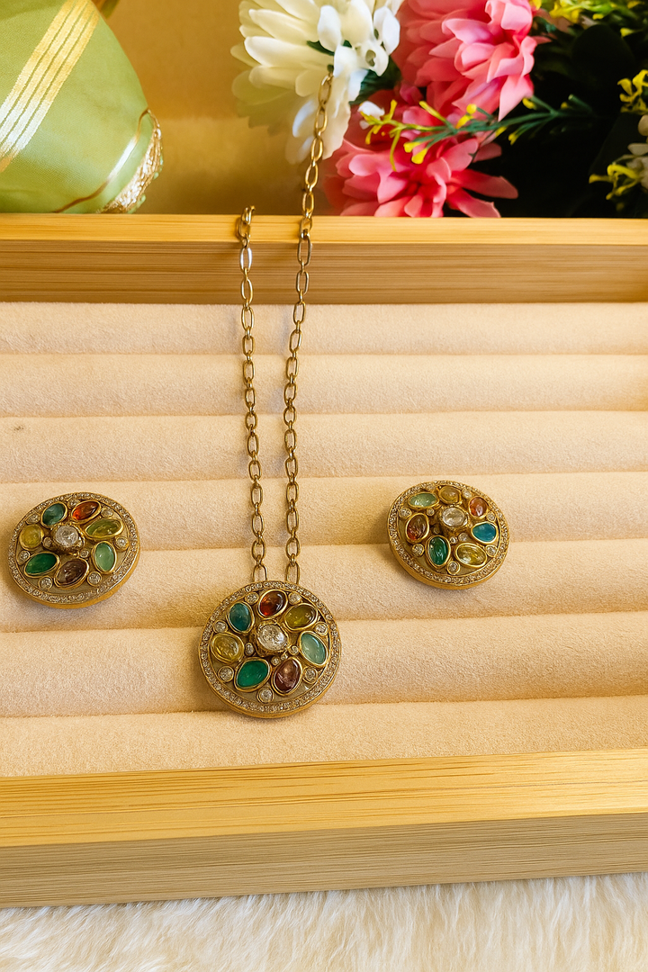 Multi-colour hydro stone pendant set