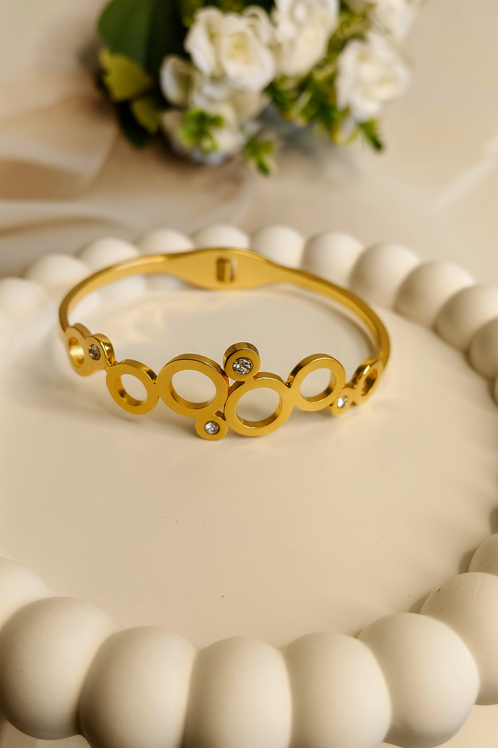 Antitarnish Stylish Bracelets