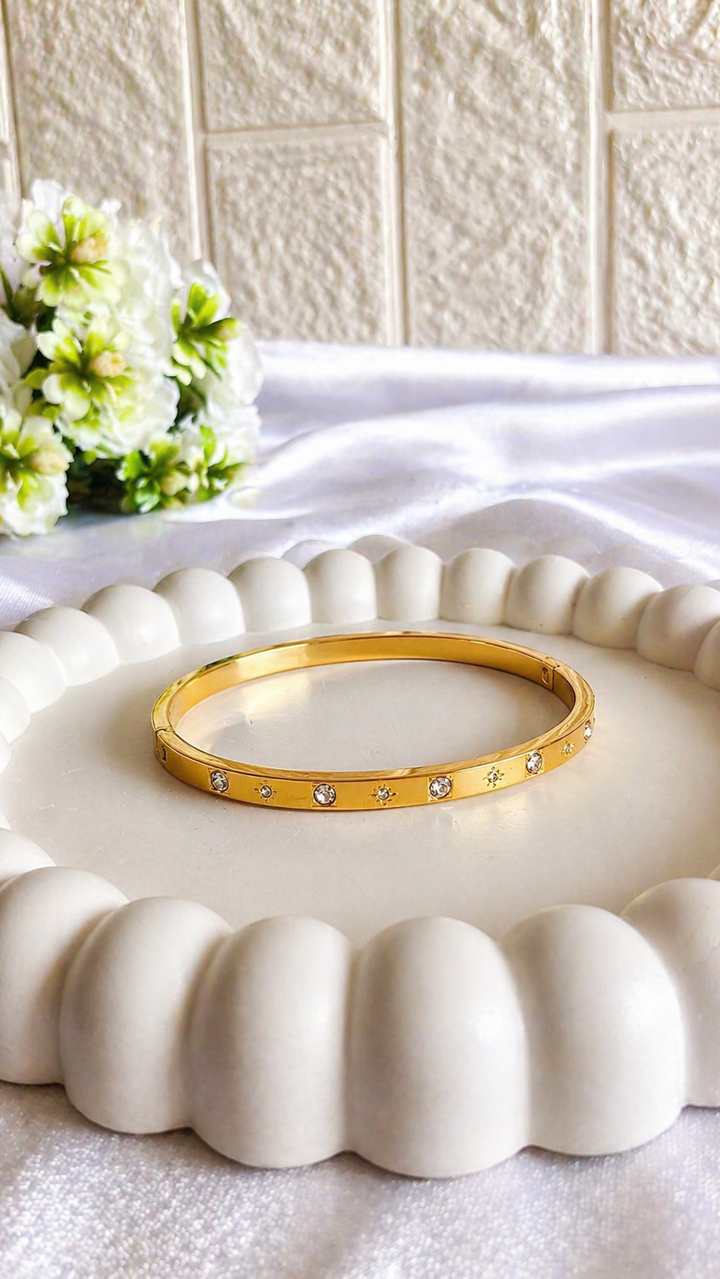 Women's Anti Tarnish Stylish Bracelets