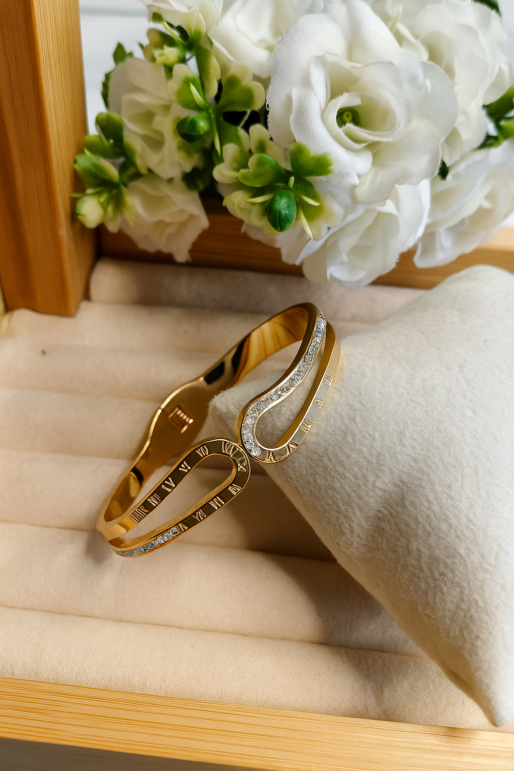 Antitarnish Stylish Bracelets