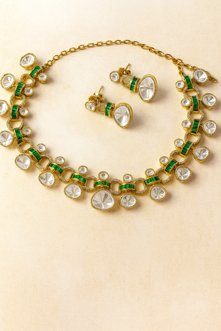 Mozoniate Brass Necklace