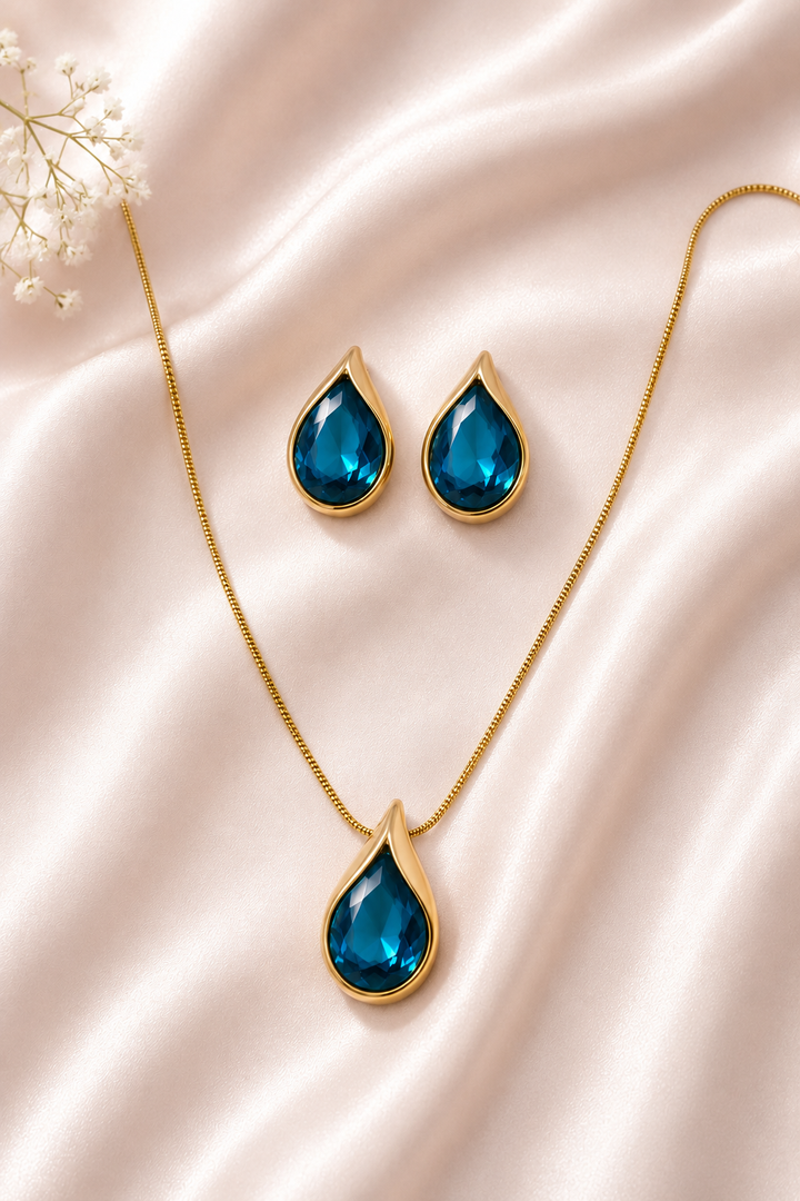 Anti-Tarnish Pendant Chain with Earrings