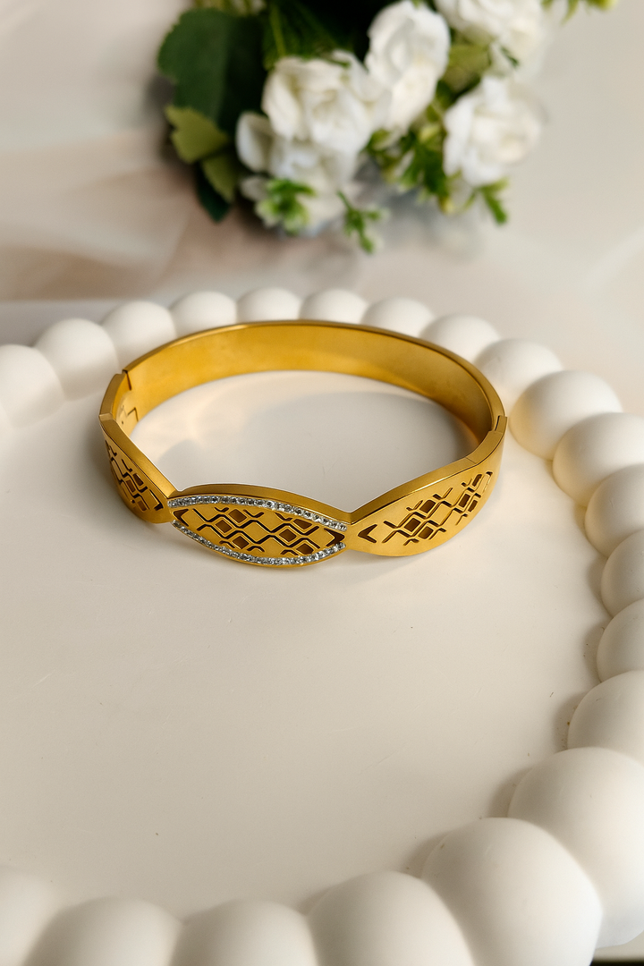 Antitarnish Stylish Bracelets