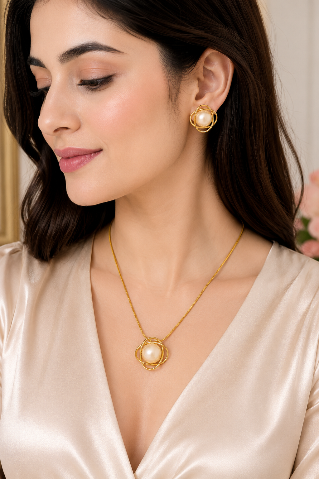 Anti-Tarnish Pendant Chain with Earrings